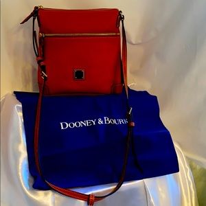 Dooney & Bourke